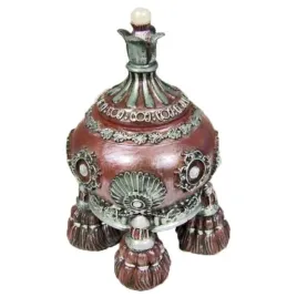 ozdobna-szkatulka-vintage-ze-szkicznymi-detalami-brazu-srebra-dekoracja