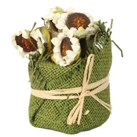 dekoracja-wiosenna-kompozycja-kwiatowa-biale-sloneczniki-na-wielkanoc