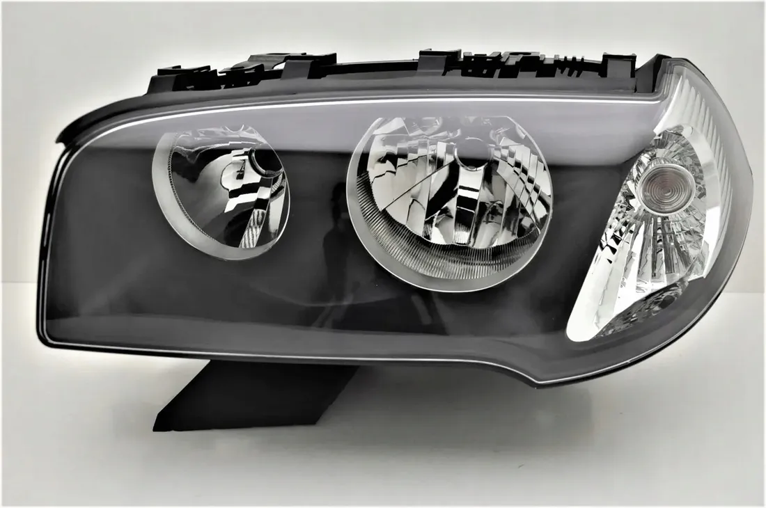 bmw-x3-e83-2003-lampa-reflektor-lewy-depo