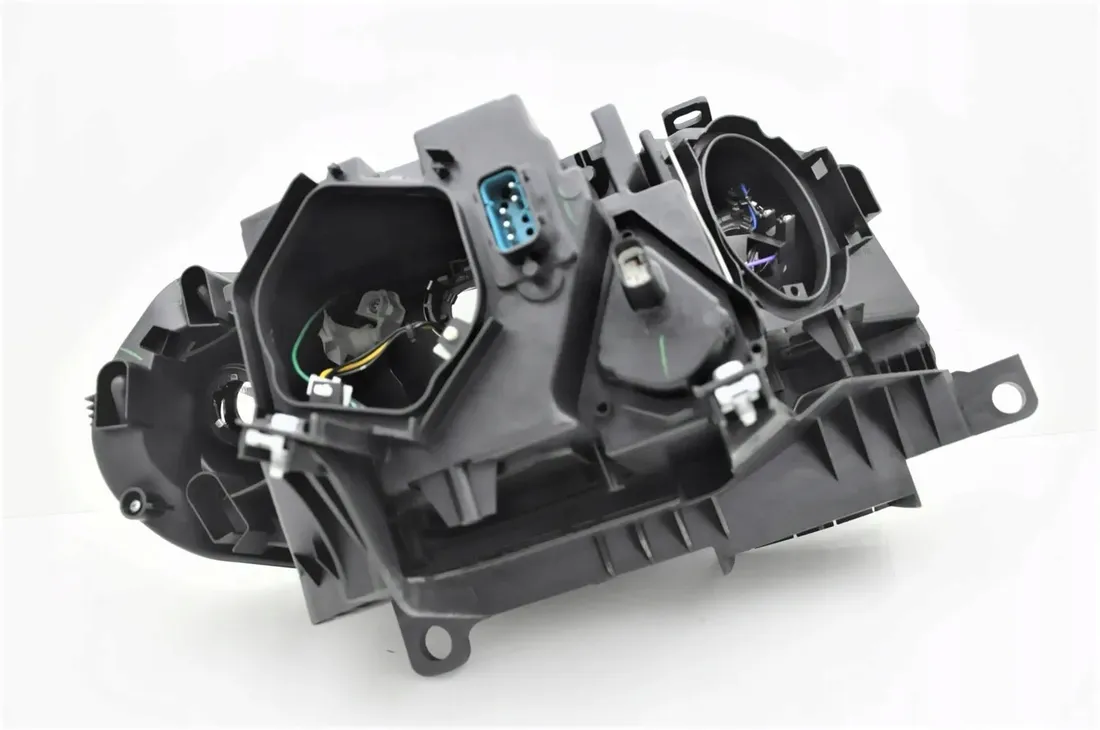 bmw-x3-e83-2003-lampa-reflektor-lewy-depo