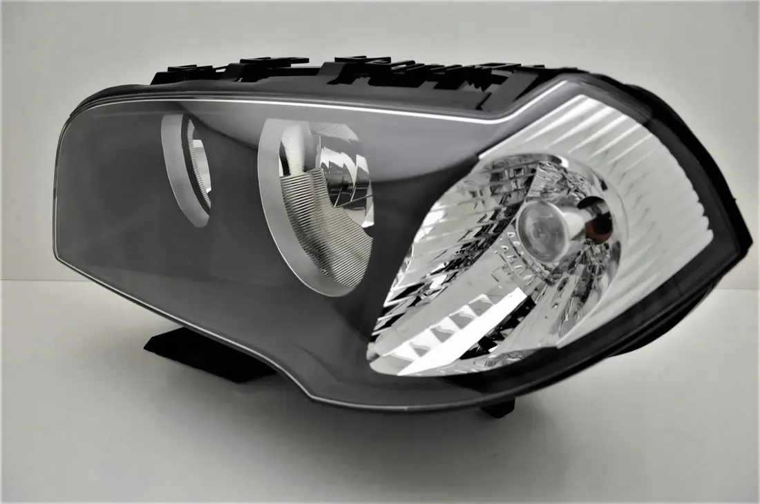 bmw-x3-e83-2003-lampa-reflektor-lewy-depo-stan-nowy