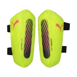 ochraniacze-pilkarskie-puma-ultra-light-strap-zielone-30992-02-l