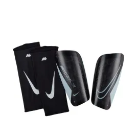 ochraniacze-pilkarskie-nike-mercurial-lite-czarne-dn3611-010-xl