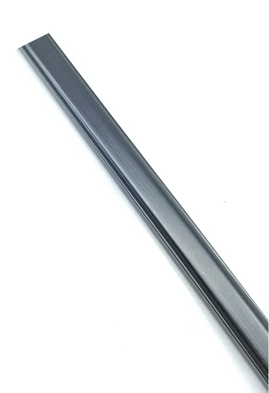 profil-czarny-do-tasm-led-50-cm-tasma-dwustronna