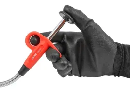 chwytak-magnetyczny-elastyczny-pazurkowy-warsztatowy-z-magnesem-do-srub-led