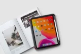uniq-transforma-rigor-etui-book-do-ipad-air-4-10-9-waga-z-opakowaniem-0-15-kg-kod-producenta-8886463675267