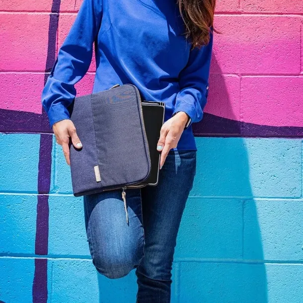 stm-grace-pokrowiec-do-macbook-pro-13-kod-producenta-stm-114-106p-05