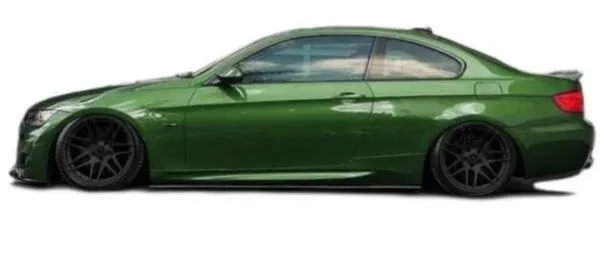 listwy-pod-progi-bmw-e92-e93-m-performance-matt-jakosc-czesci-zgodnie-z-gvo-p-zamiennik-o-jakosci-porownywalnej-do-oryginalu