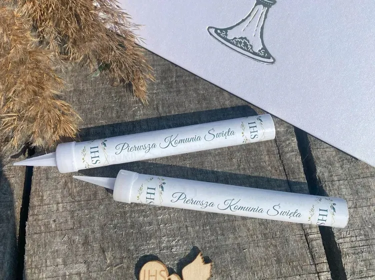 fontanna-tortowa-pierwsza-komunia-swieta-2-szt-ihs-fonatnny-komunijne-stan-nowy