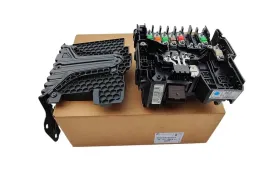 nowy-oryg-modul-bezpiecznik-9675349880-citroen-c4-picasso-308-3008-508-5008