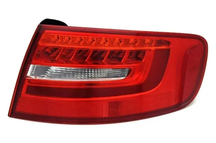 Audi A4 Kombi 2012- Lampa Tylna Led Prawa