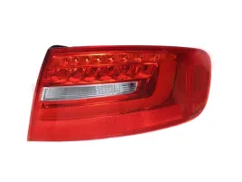lampa-prawy-tyl-audi-a4-b8