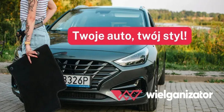 dywaniki-welurowe-basic-czarne-do-renault-megane-e-tech-crossover-2022-stan-nowy-kolor-czarny