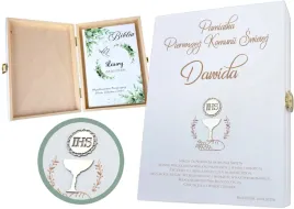 personalizowany-prezent-na-komunie-zestaw-skrzynka-biblia-grawer-komunia