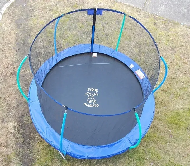 oslona-na-sprezyny-do-trampoliny-244-252-cm