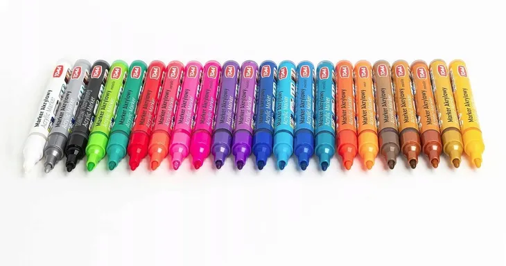 toma-marker-akrylowy-brazowy-rodzaj-akrylowy