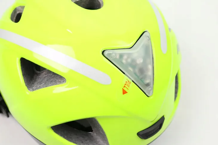 kask-rowerowy-alpina-ximo-flash-be-visible-49-54-waga-230-g