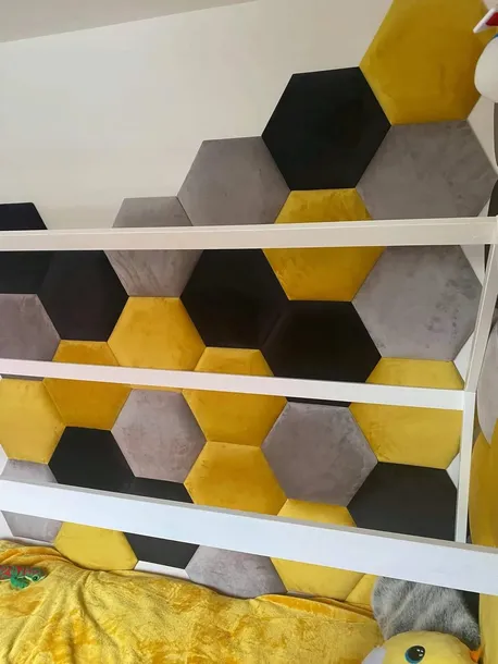 panele-tapicerowane-scienne-dziecko-plaster-miodu-szerokosc-mebla-28-5-cm