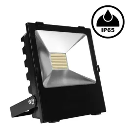 naswietlacz-100w-reflektor-led-lampa-elewacyjna-zewnetrzna-halogen-4000k