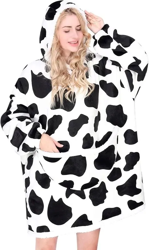 benass-sweter-koc-z-kapturem-oversize-krowa