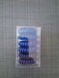 zestaw-gumek-sprezynowa-spiralka-odcienie-niebieskiego-esmara-6-sztuk