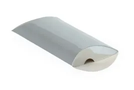 pudelko-karton-laminowane-poduszka-135x100x30-srebrne-na-prezent