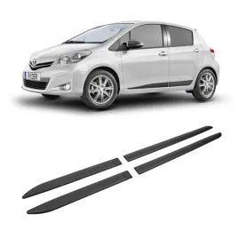 listwy-boczne-drzwi-oslony-karoserii-do-toyota-yaris-2011-2013-hatchback