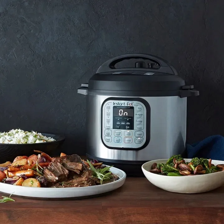 instant-pot-duo-6-mulicooker-7-w-1