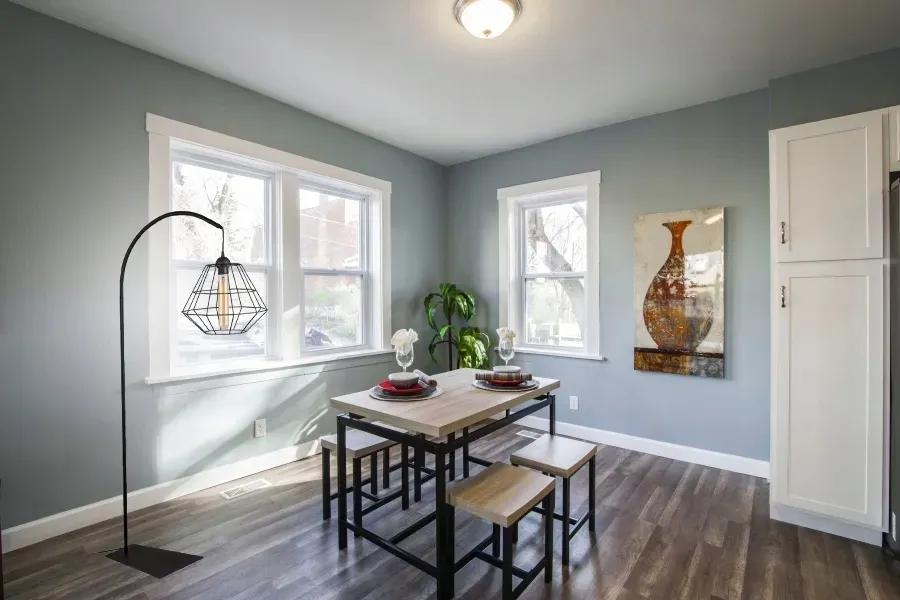 modna-stojaca-lampa-podlogowa-druciak-loft-edison