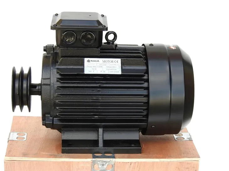 silnik-4-kw-2850r-400v-elektryczny-3fazy-silowy-kowal-polska-s-55-55-km-moc-kw-4-kw