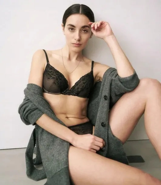 biustonosz-triumph-bright-spotlight-whu-70c-wzor-dominujacy-inny-wzor