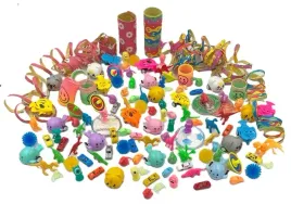 wypelnienie-piniaty-zabawki-do-piniat-mix-dinozaury-auta-i-inne-110-120-szt