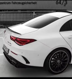 mercedes-cla-c118-45s-amg-spojler-lotka-lakierowana