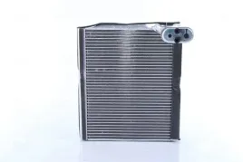 parownik-klimatyzacji-92380-nis