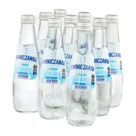 piwniczanka-naturalna-woda-mineralna-niskonasycona-co2-w-szkle-300-ml-x9