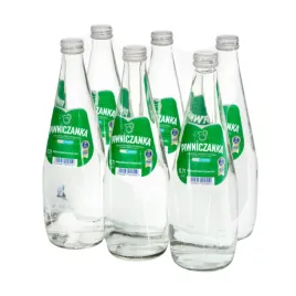 piwniczanka-naturalna-woda-mineralna-srednionasycona-co2-w-szkle-700-ml-x6