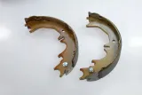 szczeki-hamulca-postojowego-kpl-c02082abe-jakosc-czesci-zgodnie-z-gvo-q-oryginal-z-logo-producenta-czesci-oem-oes