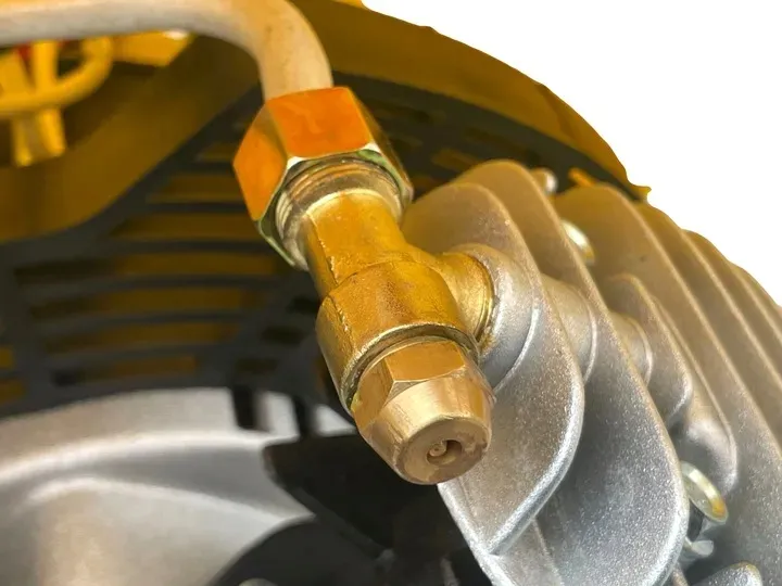 sprezarka-v2-kompresor-olejowy-pompa-silnik-10bar