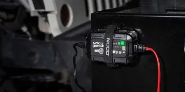 prostownik-do-akumulatorow-genius5eu-stan-nowy-model-genius-5-eu
