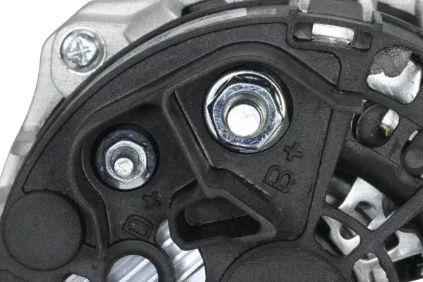 alternator-8el011-712-901-prad-ladowania-alternatora-105-a