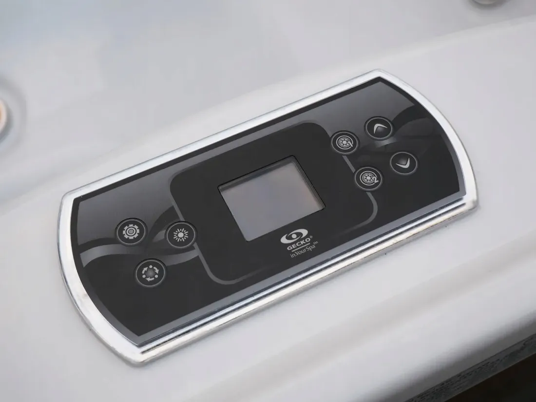 jacuzzi-ogrodowe-wanna-z-hydromasazem-3-os-195x127x76cm-ag-4-balboa-gecko-stan-nowy