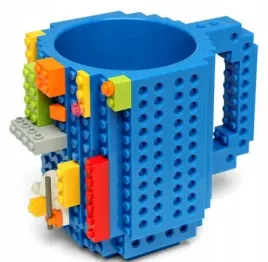kubek-niebieski-kreatywny-do-klockow-roznych-marek-klocki