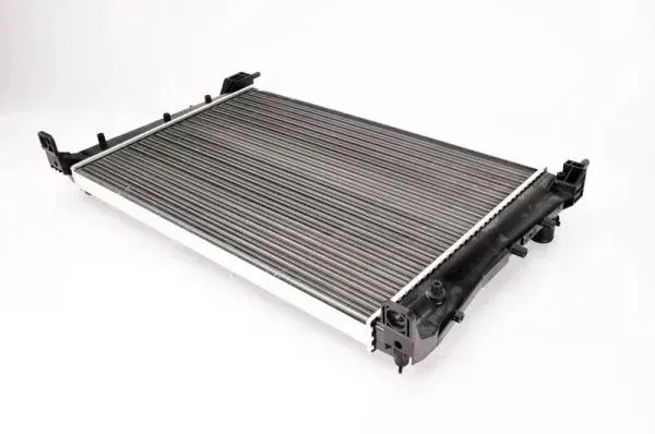 chlodnica-silnika-d7f032tt-stan-nowy-producent-czesci-thermotec