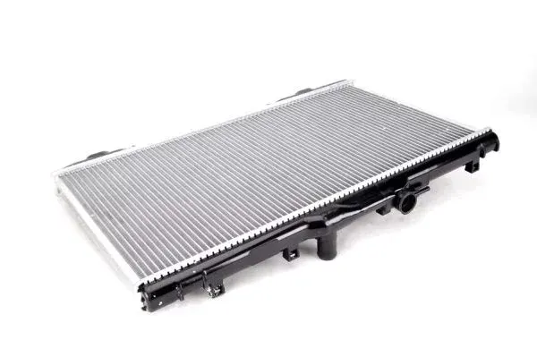 chlodnica-silnika-d72038tt-waga-z-opakowaniem-11-kg