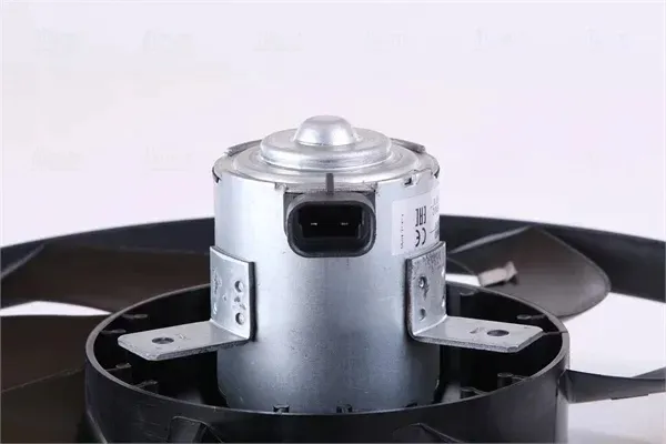 wentylator-chlodnicy-silnika-waga-produktu-8-kg