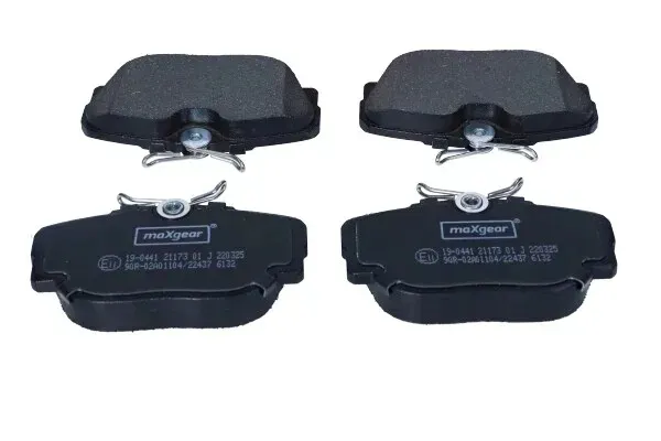 klocki-ham-bmw-p-e30-82-94-producent-czesci-maxgear