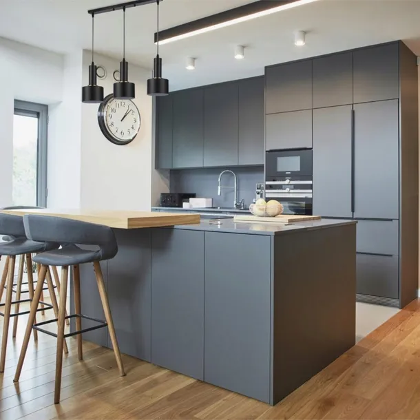 oprawa-wiszaca-3-x-e27-czarna-dlugosc-wysokosc-120-cm