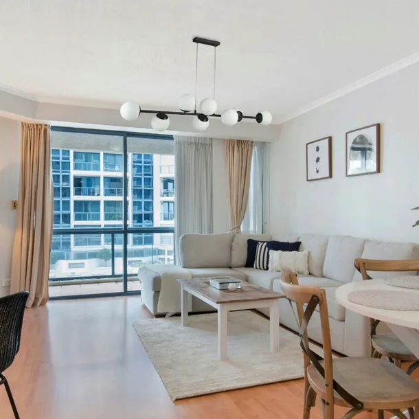 oprawa-wiszaca-8-x-e27-czarna-pomieszczenie-biuro-inne-pomieszczenie-jadalnia-kuchnia-pokoj-dzieciecy-salon-sypialnia-uniwersalne