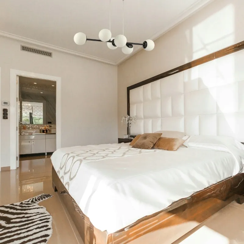 oprawa-wiszaca-6-x-e27-czarna-stan-nowy