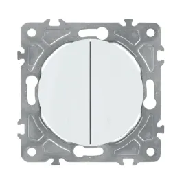 wlacznik-schodowy-podwojny-bialy-oval